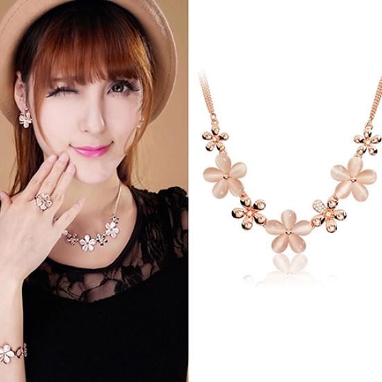 Women Chain Flower Opal Rhinestone Charm Pendant Necklace