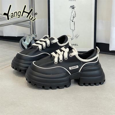 Женская платформа, водонепроницаемый нескользящий дизайн, универсальная обувь из вулканизированной кожи с кружевом, 2024, новые кроссовки с буквами в корейском стиле, весна-осень