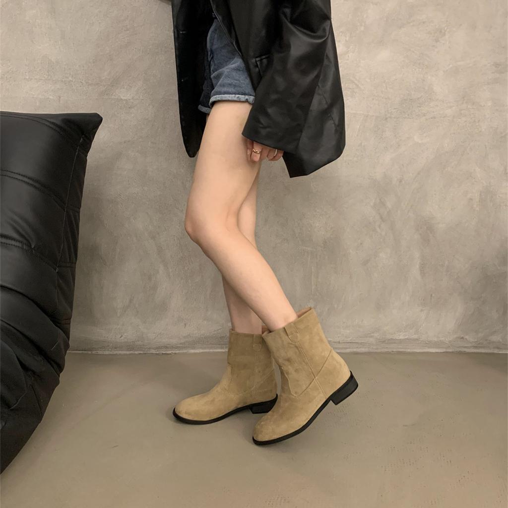 Корейская версия ретро замшевые круглый носок толстый каблук маленькие короткие ботинки женские 2025 весна, осень и зима универсальные ботильоны пустошь ветер