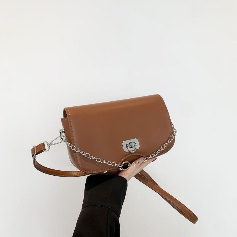 Модная женская сумка 2024 года, новая ретро-ниша, простая сумка-мессенджер через плечо, модная однотонная цепочка, женская маленькая квадратная сумка