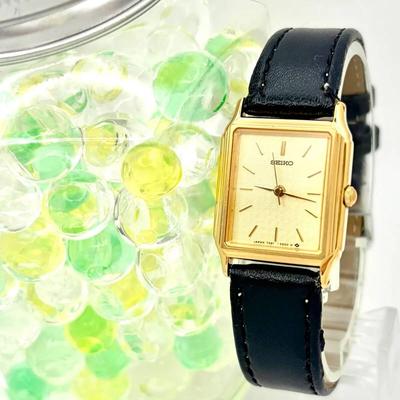[Хорошее состояние/Новая батарейка] SEIKO Seiko Женские часы Золотые Прямоугольные 7321-6280 8N3681 Новый ремешок Гравировка