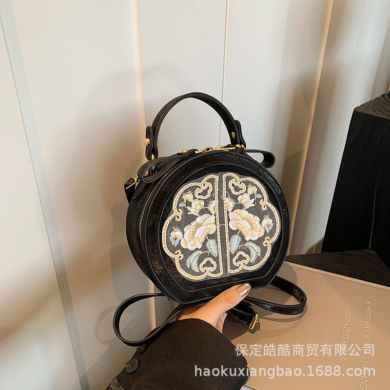 Модная нишевая вышитая сумка женская 2025 новая новая китайская универсальная сумка-мессенджер популярный национальный стиль портативная маленькая круглая сумка