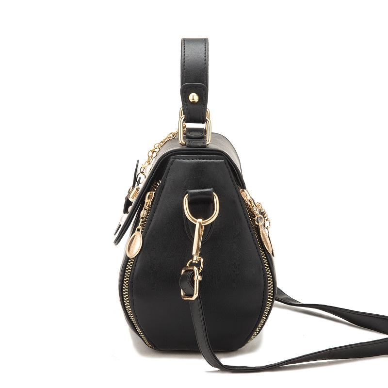 Middle-aged Women's Bag   New Fashion Bucket Bag Embroidery Bag Cover Type Single Shoulder Crossbody Bag CLE