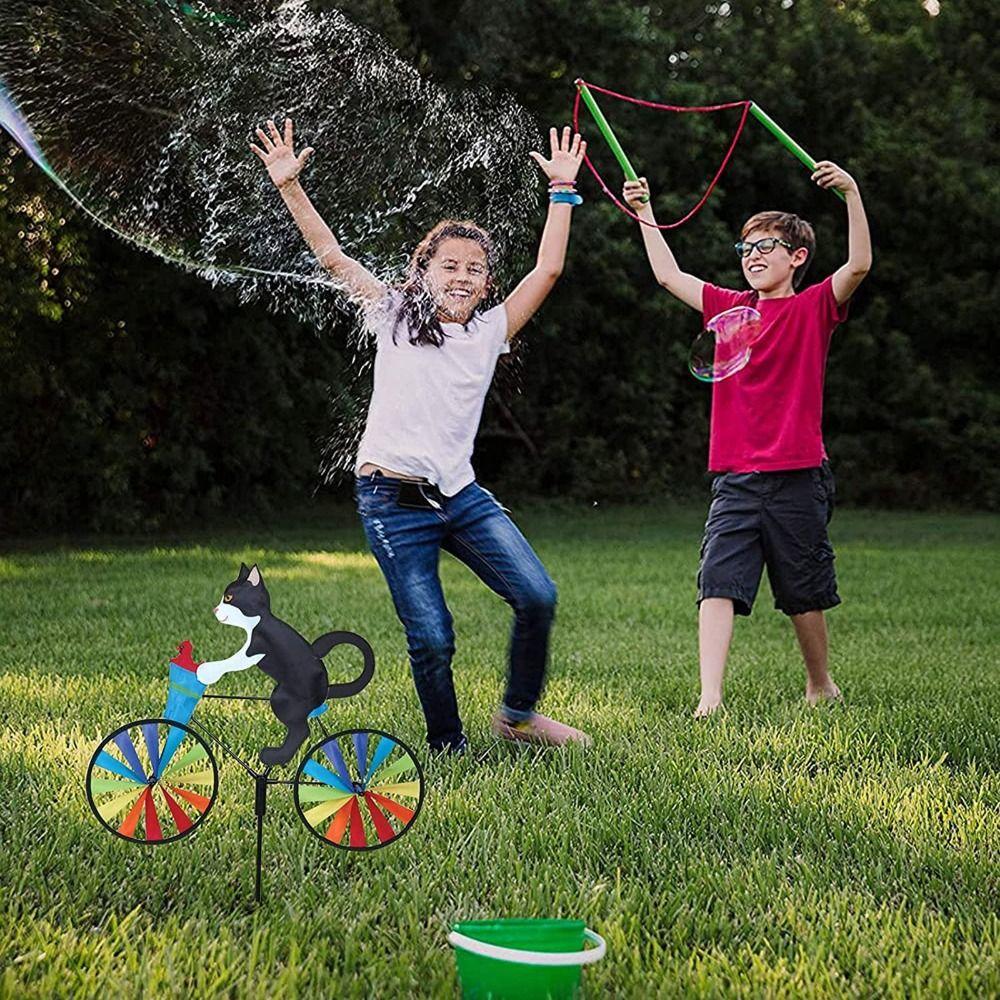 Стабильный Кот Собака Ветряная мельница Реалистичная Кошка Собака Сад Куча Животное Велосипед Ветряная мельница На Открытом Воздухе