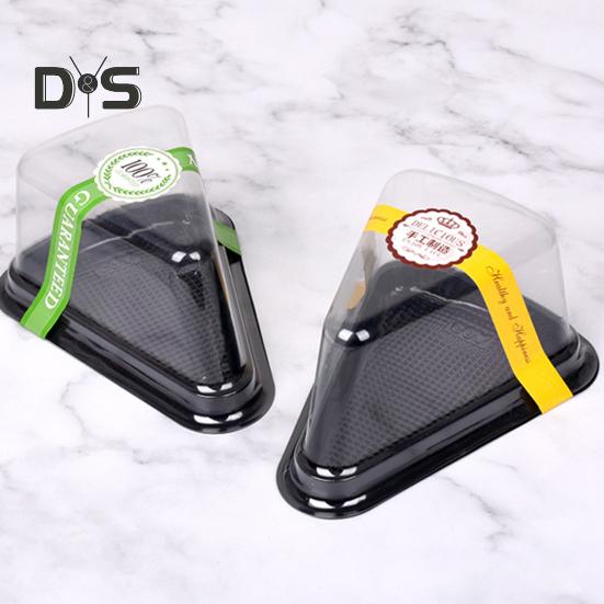 50Pcs Disposable Cake Box Anti-slip Texture Transparent Lid Waterproof Oilproof PET Moon Cake Tray Triangular Mousse Cake Packing Box