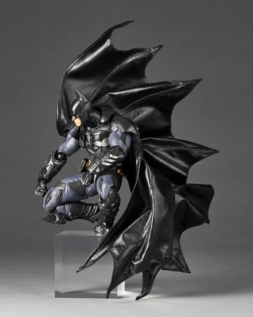 Revoltech Amazing Yamaguchi Batman Arkham Knight Action Figure