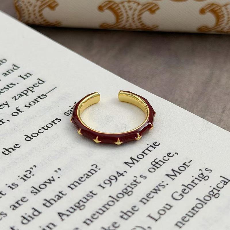 Новогоднее Анкара Красная Капля Масла Кольцо Удачи Zir*****Pen Ретро Легкая Роскошь Нишевый Премиальный Чувственный Кольцо на Указательный Палец Женское