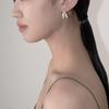 Mouvebament White Two Earring_Silver 925