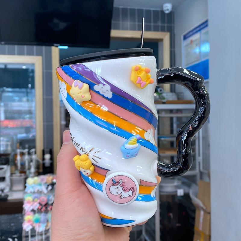 Милая керамическая кружка с радужным единорогом, с крышкой и ложкой, чашка для питья воды с сердечком для девочки, офисная кофейная чашка