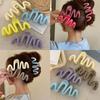 Dopamine Girl Candy Color Y2k Wave Line Back Head Hair Claw Clip Women New Plastic Hairpin Hair Claw Hair Accessories