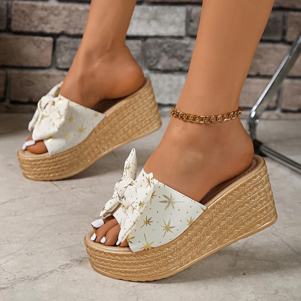 Модные сандалии-клинья на толстой платформе с бантом для женщин, лето 2025, толстая подошва, высокий каблук, шлепанцы, женские размеры плюс 35-42, тапочки, обувь