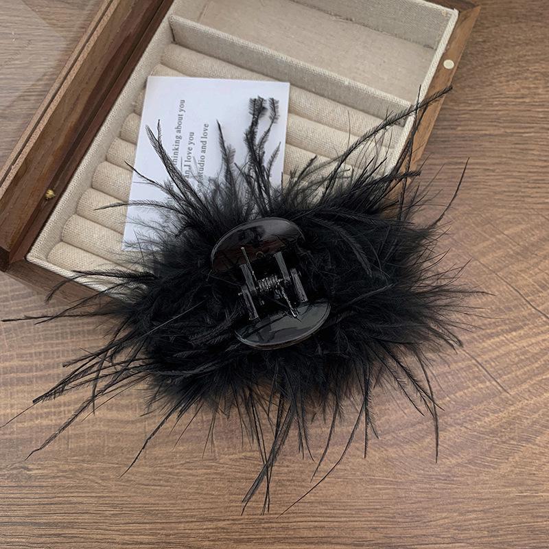 Высококачественная заколка-акула из перьев и страусиного волоса для осени/зимы - элегантный головной убор с хвостиком