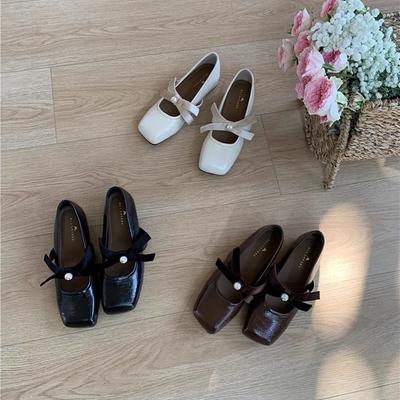 Корейская версия туфель-лодочек с жемчужным бантом, женская обувь 2025 весна новая, увеличение внутренней высоты, балетки, французские туфли Мэри Джейн