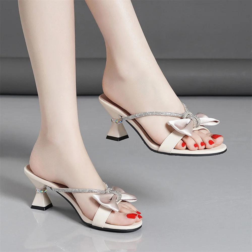 Luxury Summer Women Sandals Party Outdoors Bow Design Rhinestone Strap Wine Cup Heel Open Toe Lady Sandals for Women's Slippers