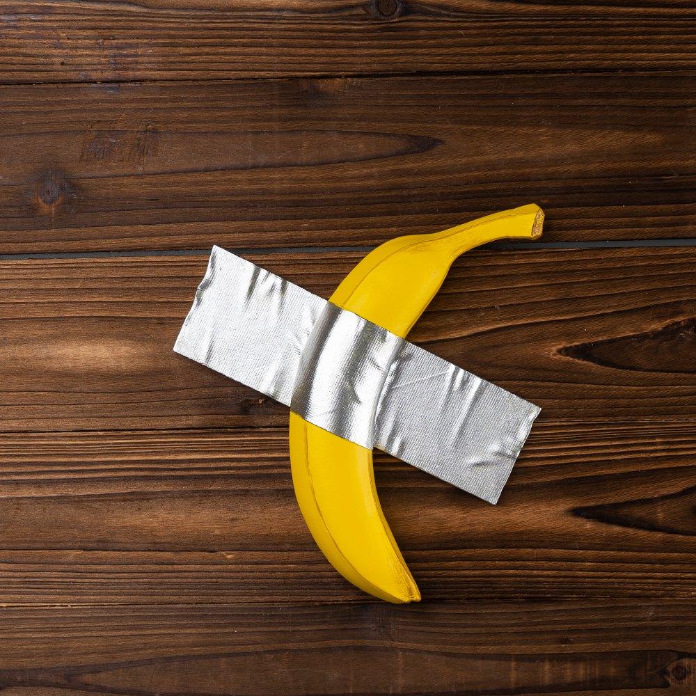 Resin Tape Banana Sculpture Wall Decoration Contemporary Art Modern Living Room Home Interior Decor Object Kitchen Bathroom Gift