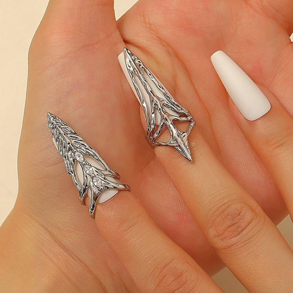 Elegant Gothic Ring Metal Punk Metal Jewelry Daily Nail Ring Concert