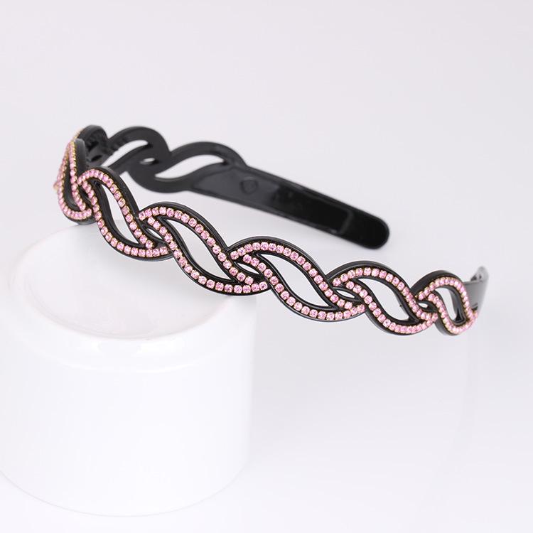 Пластиковое оголовье со стразами