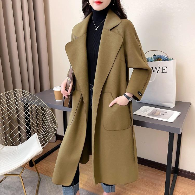 Warm Fashionable Women's Wool Coat with Belt for Autumn Casual Outerwear
