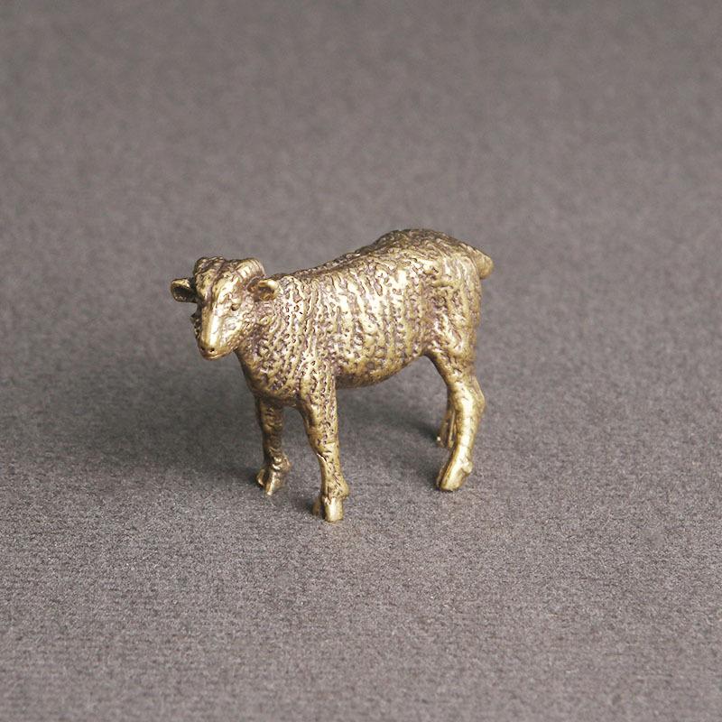 Copper Sheep Tabletop Ornament Antique Bronze Ware Blessing Cultural Play Decor for Home Living Room Shelf Decoration