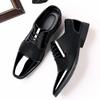 Men Business Leather Shoes Luxury Oxford Breathable Patent Leather Dress Shoes Men Office Wedding Flats Formal Shoes