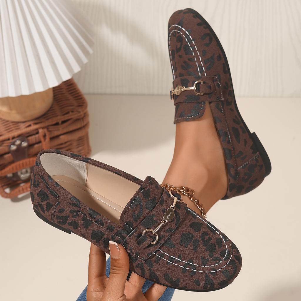 Модные женские балетки Удобная дизайнерская обувь Модные новые повседневные кроссовки больших размеров Женские леопардовые лоскутные слипоны Лоферы Женские