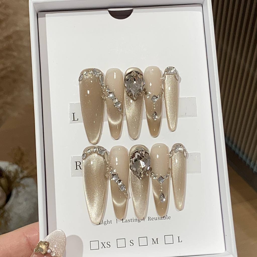 Premium Champagne Gradient Cat Eye Edge Breakfast Champagne K9 Diamond Cro