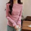 Милая розовая футболка с длинными рукавами для женщин, которую можно носить с весенней одеждой, новый стильный дизайн с подвернутым краем, нишевая облегающая рубашка с верхней одеждой