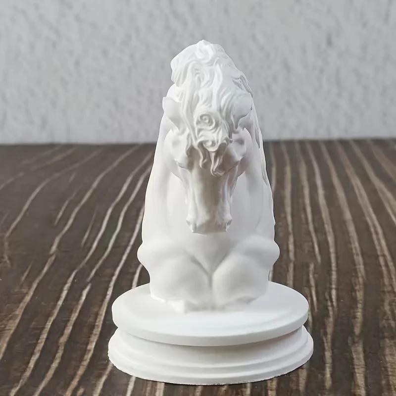 Высококачественная 3D силиконовая форма для свечей в виде головы лошади с детализированной текстурой гривы - Реалистичные головы коричневых лошадей для самостоятельного изготовления свечей