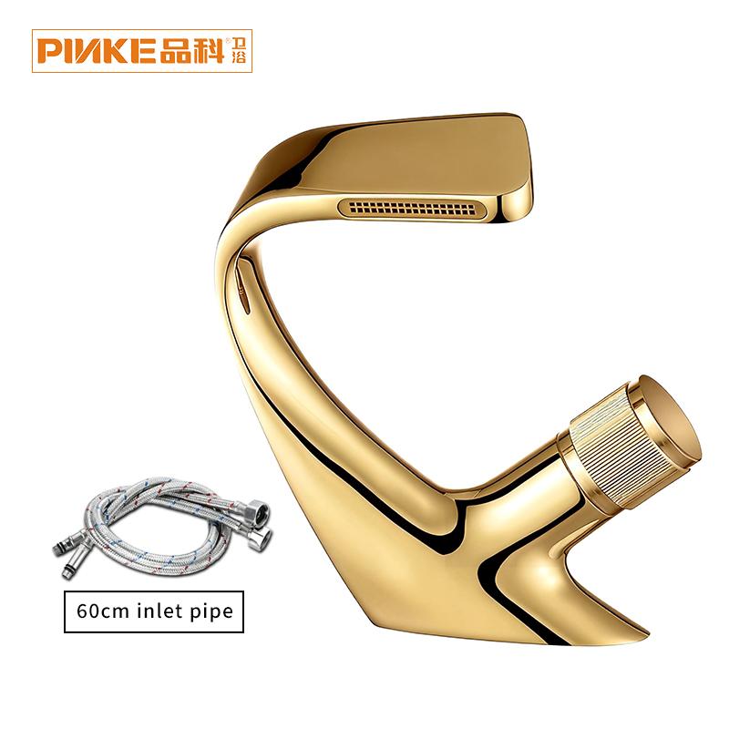 New Design Hotel Luxury Waterfall Golden Single Handle Brass Ceramic Valve Core Deck Mount Modern Bathroom Basin Faucet