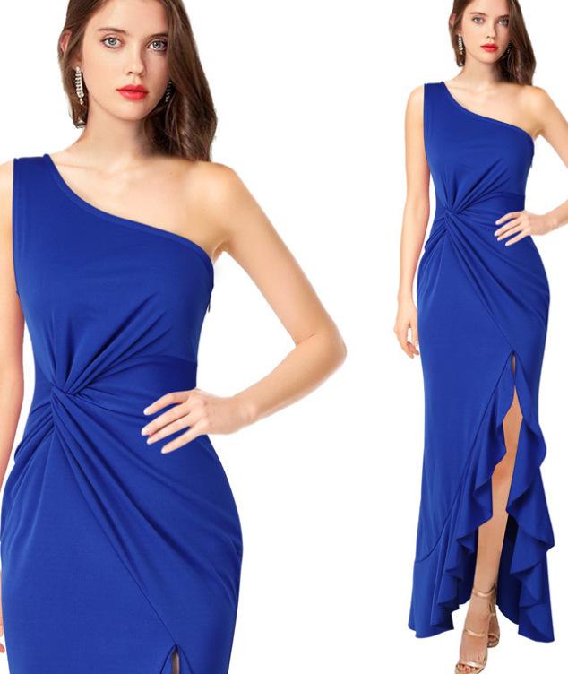 Женское вечернее платье в пол с оборкой и разрезом