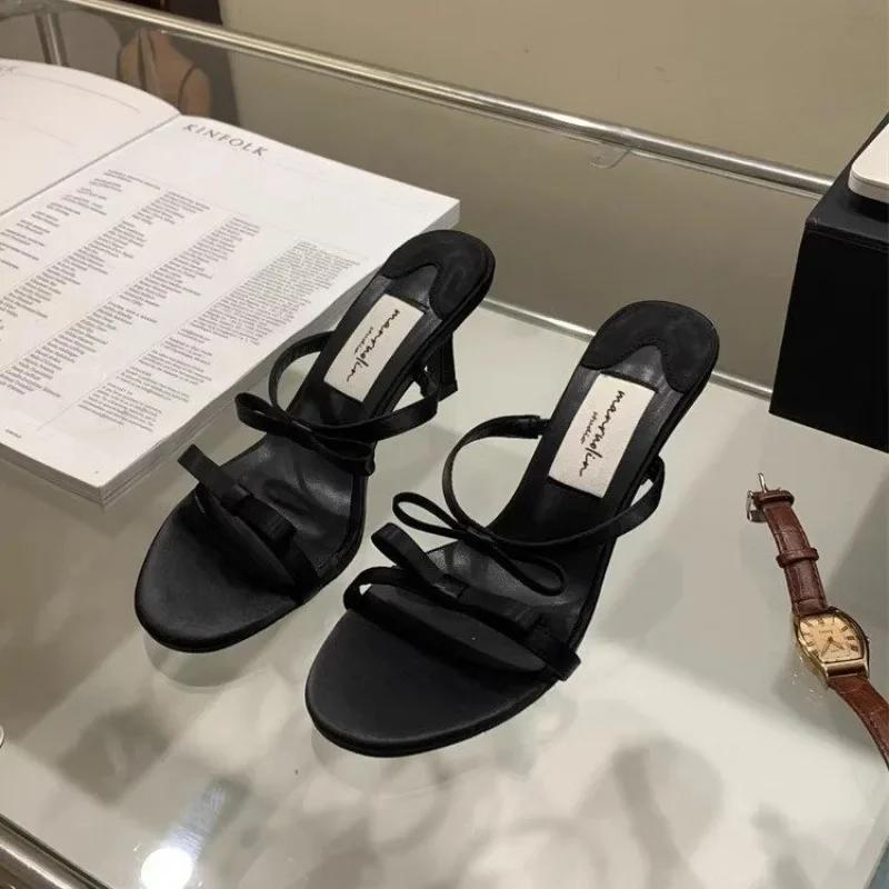 Shoes Female 2025 Modern Women's Slippers Brand Dress Slippers Women Bow Tie Round Toe Med Thin Heels Plus Size Women's Sandals