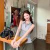 Женский стильный жилет без рукавов с лацканами и пуговицами, облегающий, с вставками на груди, универсальный топ
