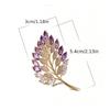 1 шт. Женская элегантная романтическая брошь Фиолетовая брошь в виде цветка с листьями из сплава и кристалла, аксессуар для вечеринки, на день рождения