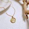 Ожерелье с монетой с позолотой 24 карата (8840864)