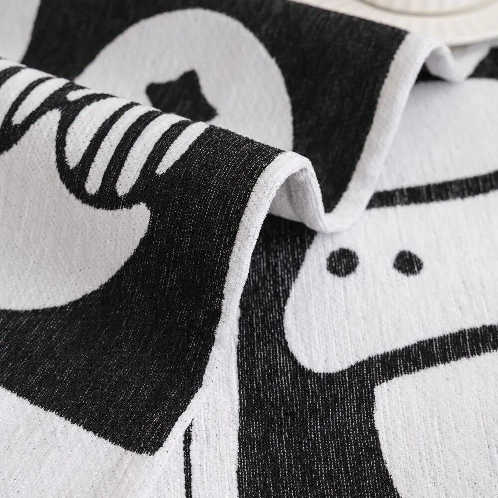 Cartoon Face Blanket Chenille Soft Sofa Cover Four Season Dustproof Anti-cat Scratch Protection Sofa Throw Picnic Blanket Mat