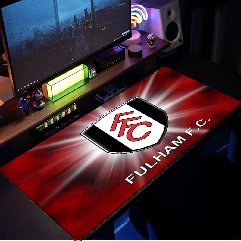 Fulham Crest Design Mouse Pad, Rubber Base, Mouse Pad for Gamers and Office Use, Gaming Desk , Easy To Clean Mat Christmas fan gifts