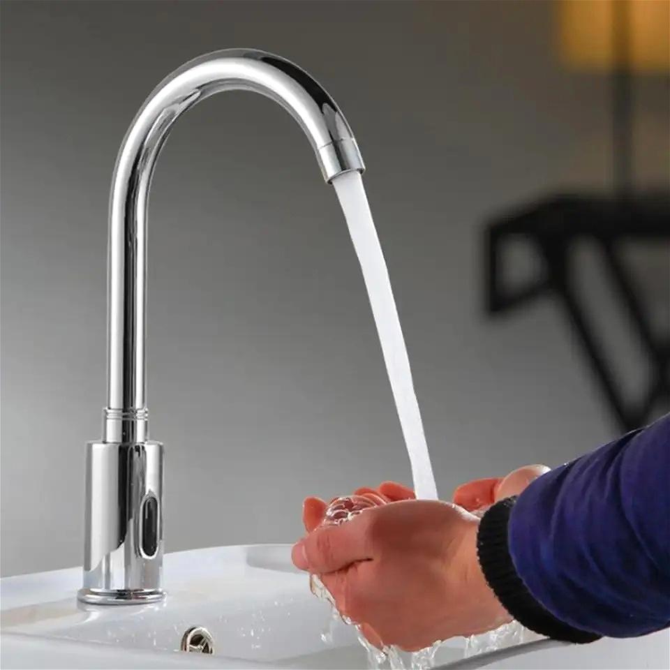 Basin Faucet Deck Mounted Automatic Infrared Sensor Faucet Single Cold Water Faucet Bathroom Basin Electrical Auto Sensor Tap