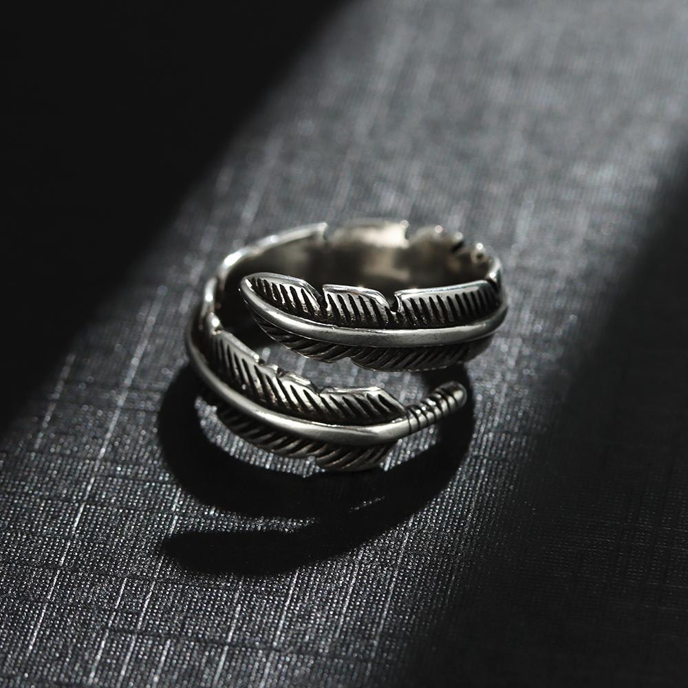 Adjustable Jewelry Finger Wear Thimble Crochet Loop Knitted Ring Knitting Loop Sewing Hook