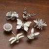 Silver Zinc Alloy Drawer Knobs Kitchen Cabinet Knobs Furniture Handles Creative Furniture Knobs for Cabinets and Drawers