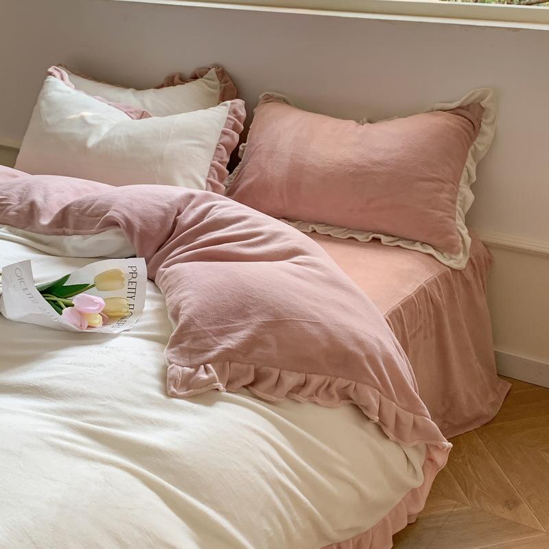 Ins Solid Milk Velvet Four Piece Lace Coral Velvet Quilt Cover Thickened Warm Bed Sheet Flannel Bedding