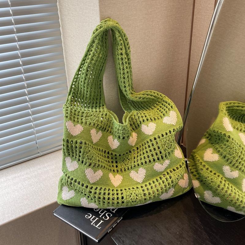 Вязаная сумка-тоут с вырезом в форме сердца для женщин 2024: Сумка большой вместимости, пляжная и для покупок