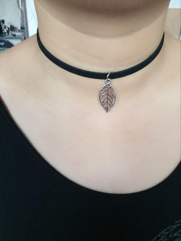 Korean fashion trend wild forest-based metal leaf pendant necklace clavicle short section of double-leaf Zircon free shipping