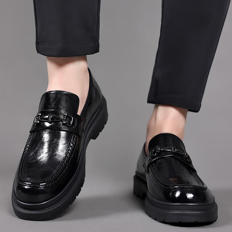 High Quality Men Casual Leather Doudou Shoes Lightweight Loafers Casual Business Dress Shoes England Comfy Flat Designer Shoes