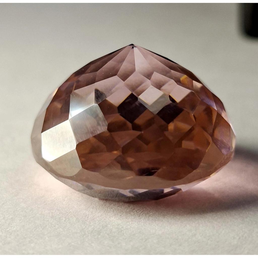 Beautiful Natural Pink Zircon Cambodia Round 100-102 Ct Certified Gemstone