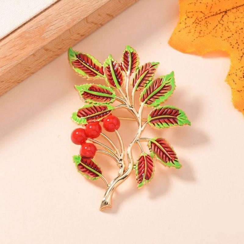 Vintage Style Enamel Autumn Leaf Brooch Handcrafted with User Friendly Materials for Fashionable Women and Nature Lovers