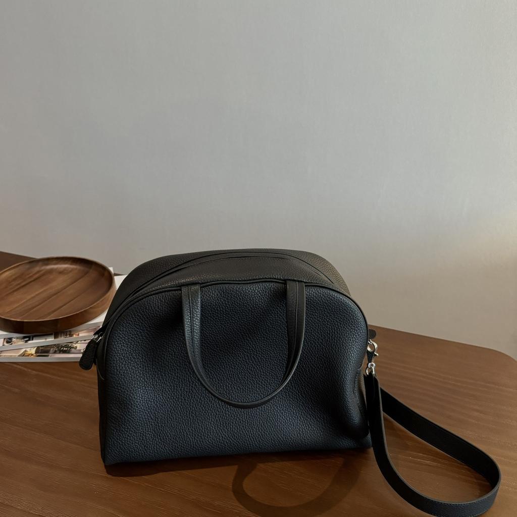 Head Layer Cowhide Bowling Bag Large Capacity Commuting Bag New Boston Bag Casual Single Shoulder Crossbody Women's Bag Cowhide