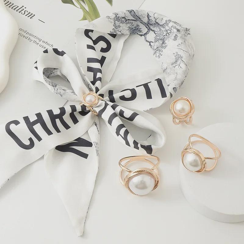 Elegant Pearl Scarf and Shawl Buckle: Dual-Purpose Fashion Accessory for Women