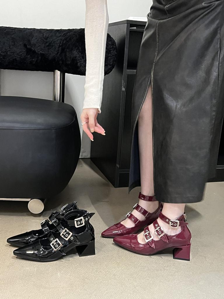 Fashion Women Sandals Pointed Toe Fashion Sandals Boots Black Red Ankle Strap Thick High Heels Party Pumps Sexy Party Sandals Size 35-39