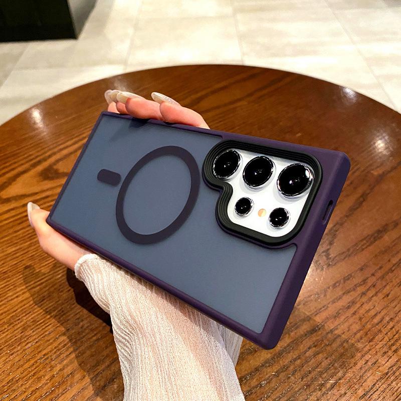 Suitable for Samsung S25ultra Mobile Phone Case Phantom Matte Skin Feel Magnetic Absorption S24 23 Anti Fall Case High End Anti Fingerprint