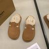 2024 Женская повседневная обувь Зимняя новая корейская модель Мягкая подошва Нескользящая универсальная шикарная элегантная плюшевая сохраняющая тепло кожаная обувь